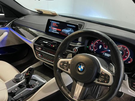 2018 BMW 5 Series D M SPORT ZM5G 4DR AUTO €25,950 thumbnail