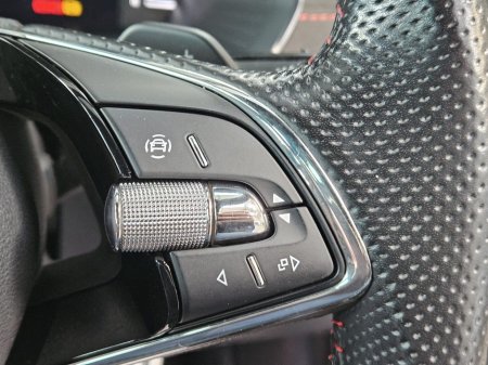 2022 Skoda Octavia - thumbnail 11