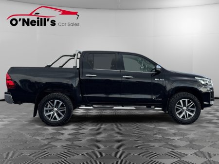 2019 Toyota Hilux - thumbnail 2