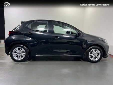 2023 Toyota Yaris - photo 4