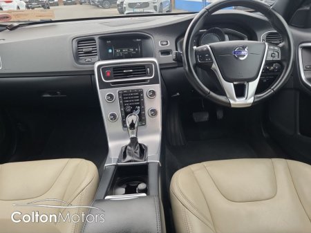 2017 Volvo S60 - thumbnail 9