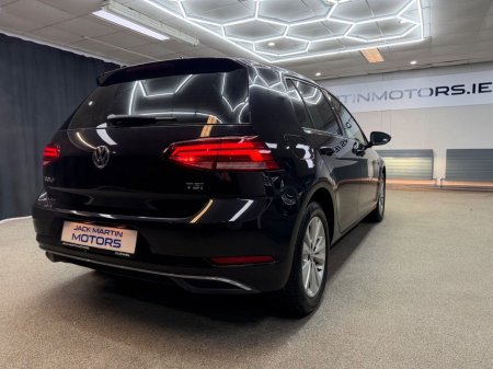 2017 Volkswagen Golf - thumbnail 14