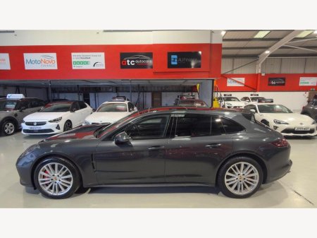 2018 Porsche Panamera - photo 4