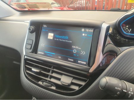 2019 Peugeot 2008 ALLURE 1.2 *AUTO* (NCT 03/27) €15,995 thumbnail