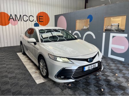 2021 Toyota Camry 2021 TOYOTA CAMRY 2.5L HYBRID / 98K KMS / ADAPTIVE CRUISE CONTROL, REVERSE CAMERA & MORE €28,950