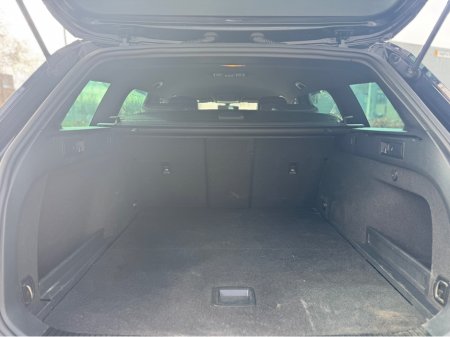 2015 Volkswagen Passat - thumbnail 10