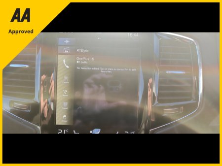 2017 Volvo XC90 2.0 TD T8 R-DESIGN TWIN E ENGINE 5DR AU €29,950 thumbnail