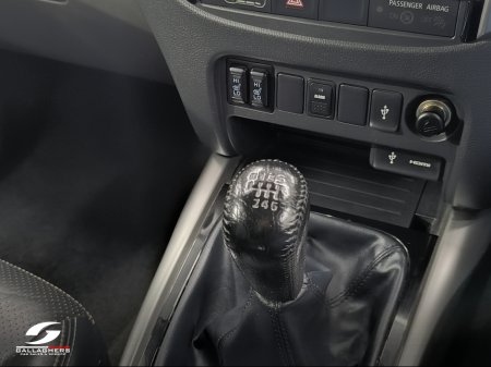 2018 Mitsubishi L200 (182) WARRIOR 2.4 DI-D 4WD €19,508 thumbnail