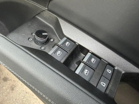 2024 Audi Q4 e-tron - thumbnail 41