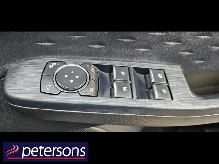 2020 Ford Kuga - thumbnail 38