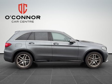 2017 Mercedes-Benz GLC Class 250 d 4mati D 4matic 5DR Auto €25,888 thumbnail