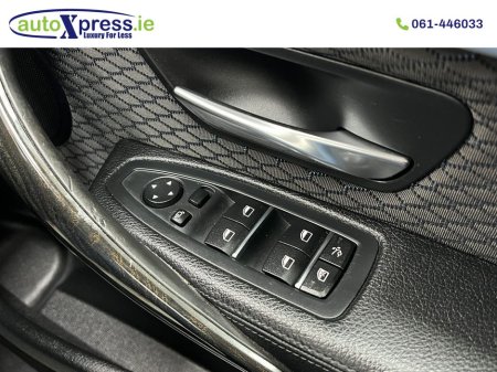 2017 BMW 3 Series - thumbnail 34