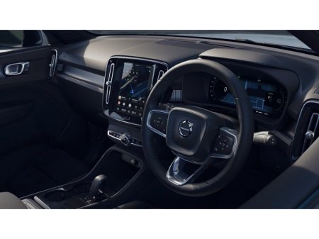 2026 Volvo EX40 - thumbnail 8
