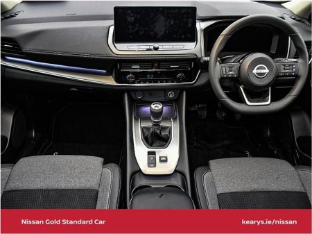 2026 Nissan Qashqai HYB SV Premium 2Tone ASK ABOUT OUR €4,000 BOOSTER & 4.9% FINANCE OFFER €45,300