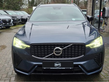 2023 Volvo XC60 2.0 B4 PLUS DARK AUTO. HUGE SPEC. FINANCE ARRANGED. SIMI. AA APPROVED. €42,950 thumbnail