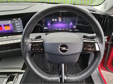 2024 Opel Astra ELEGANCE 1.5TD 130BHP 8-SPEED AUTOMATIC €26,950 thumbnail