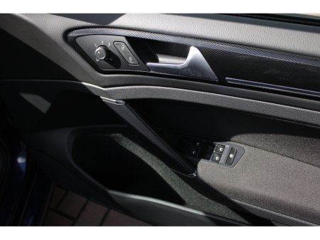 2015 Volkswagen Golf - thumbnail 10