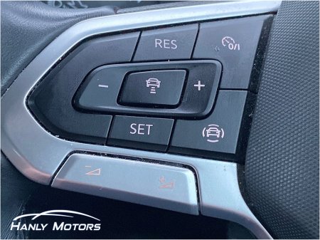 2021 Volkswagen Tiguan LIFE 2.0 TDI MANUAL 6SPEED FWD 122BHP 5 €24,450 thumbnail