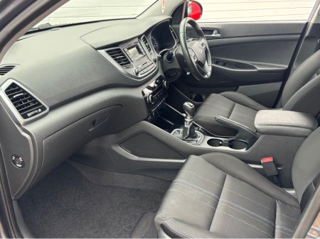 2016 Hyundai Tucson COMFORT 5DR €9,950 thumbnail