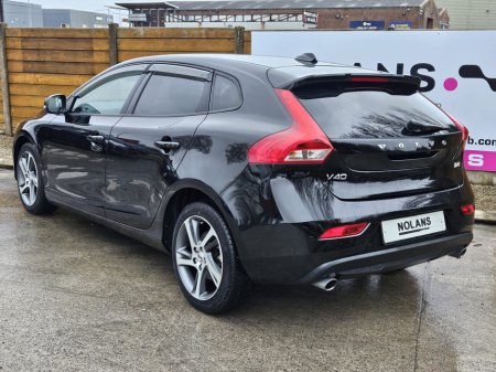 2016 Volvo V40 - thumbnail 5