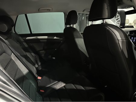 2020 Volkswagen Golf E 136 BHP AUTO E-GOLF €13,950 thumbnail