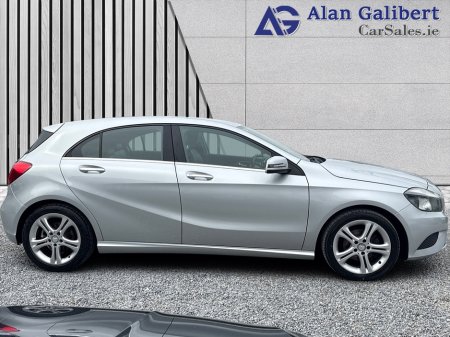 2015 Mercedes-Benz A Class - thumbnail 3