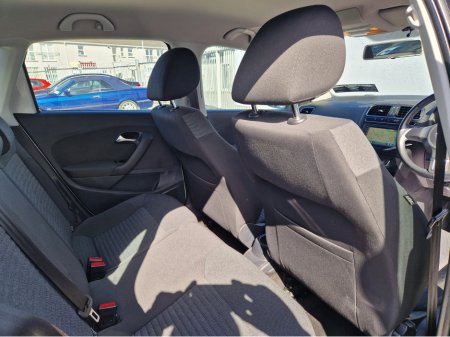 2013 Volkswagen Polo - thumbnail 18