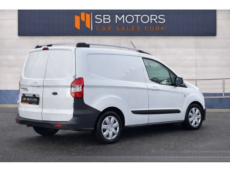 2018 Ford Transit Courier TREND 1.5 TD 95 95PS 5SPEED 3 €9,995 thumbnail