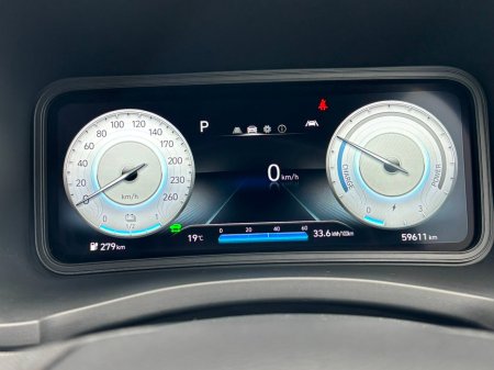 2022 Hyundai Kona Executive EV 39kWh Auto €18,990 thumbnail