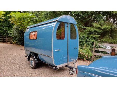 1960 Mercedes-Benz 220  €99,950