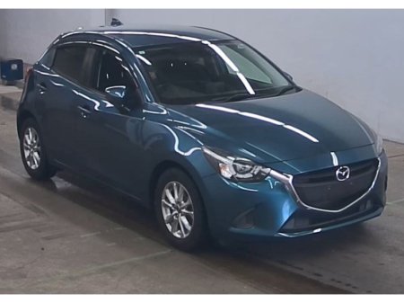 2017 Mazda Demio