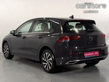 2023 Volkswagen Golf Golf Style Tsi E-Hybrid S-A Style TSi 204 DSG Auto BlueMotion PHEV 13kWh Start/Stop €29,880 thumbnail