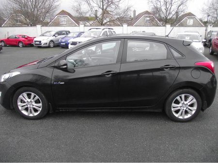 2013 Hyundai i30 1.6CRDI DELUXE 5DR €5,500 thumbnail