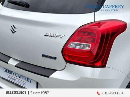 2023 Suzuki Swift 1.2  HYBRID SZ-L MANUAL - 7 years manufacturer warranty remaining €16,450 thumbnail