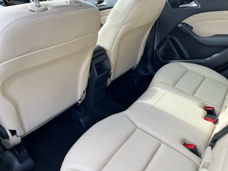 2018 Mercedes-Benz B Class - thumbnail 18