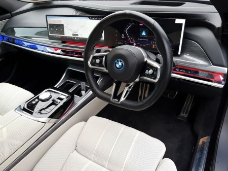 2024 BMW 7 Series 750e M Sport Pro €99,995 thumbnail