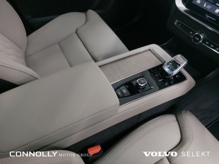 2026 Volvo XC90 Xc90 + T8 Phev Awd Auto thumbnail