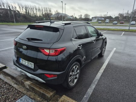 2019 Kia Stonic 1.4 K2 5DR LOW KM €15,950 thumbnail