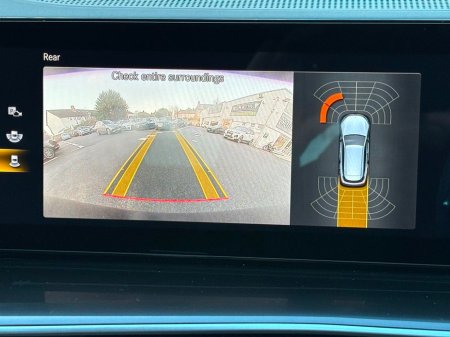 2022 Mercedes-Benz EQC AMG LINE PREMIUM SUNROOF 400 €36,995 thumbnail