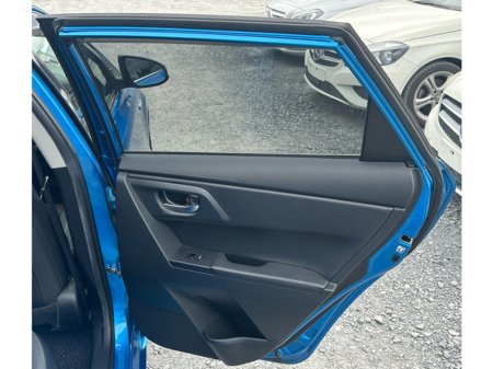 2016 Toyota Auris - thumbnail 9