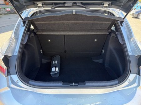 2022 Toyota Corolla - thumbnail 10