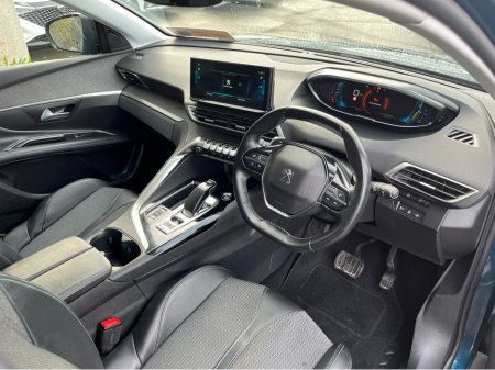 2022 Peugeot 3008 FL ALLURE 1.6 PHEV 225 HYBRID PETROL //HIGH SPEC//HALF LEATHER SEATS//REVERSE CAMERA//KEYLESS ENTRY// €25,950 thumbnail