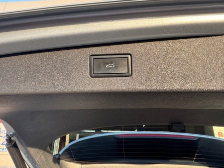 2024 Volkswagen Tiguan - thumbnail 24