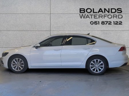 2021 Volkswagen Passat - thumbnail 3