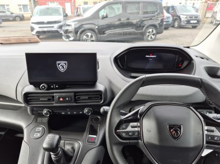 2024 Peugeot Rifter - thumbnail 8