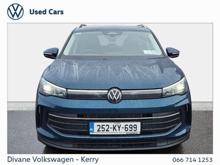 2025 Volkswagen Tiguan AUTO EDITION 75 2.0 TDI 150HP €48,950 thumbnail