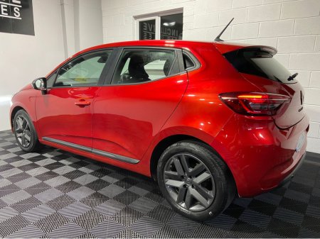 2022 Renault Clio - thumbnail 20