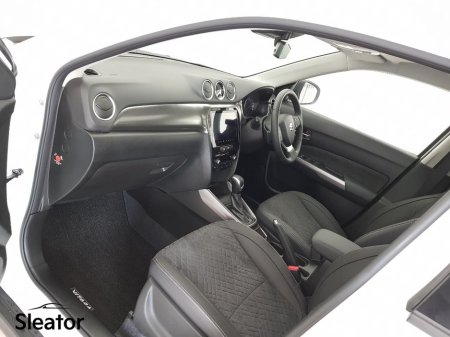 2026 Suzuki Vitara Ultra Automatic €37,350 thumbnail