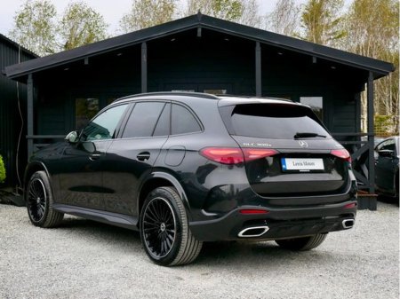 2025 Mercedes-Benz GLC Class - photo 4