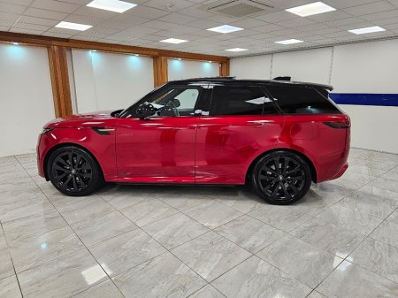 2024 Land Rover Range Rover Sport - thumbnail 4